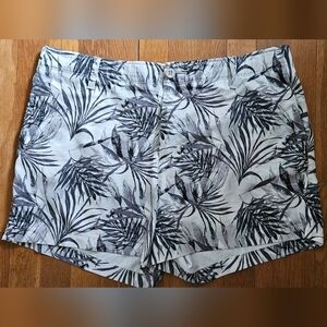Tropical Print Women's Shorts